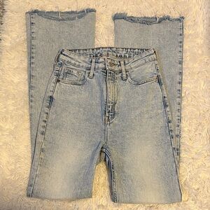 Old Navy Women's Light Blue Higher High-Rise Flare Leg Jeans